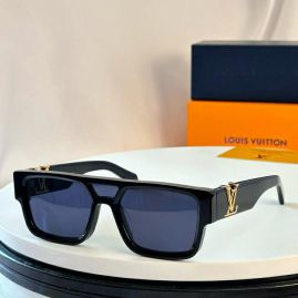 Picture of LV Sunglasses _SKUfw57235518fw